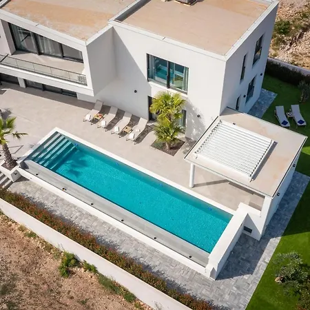 The View * 沃迪切